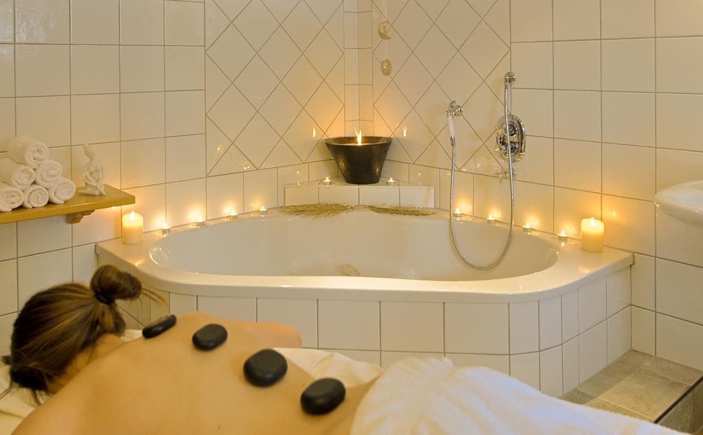 Hotel Zum Jungen Roemer Radstadt Bagian luar foto