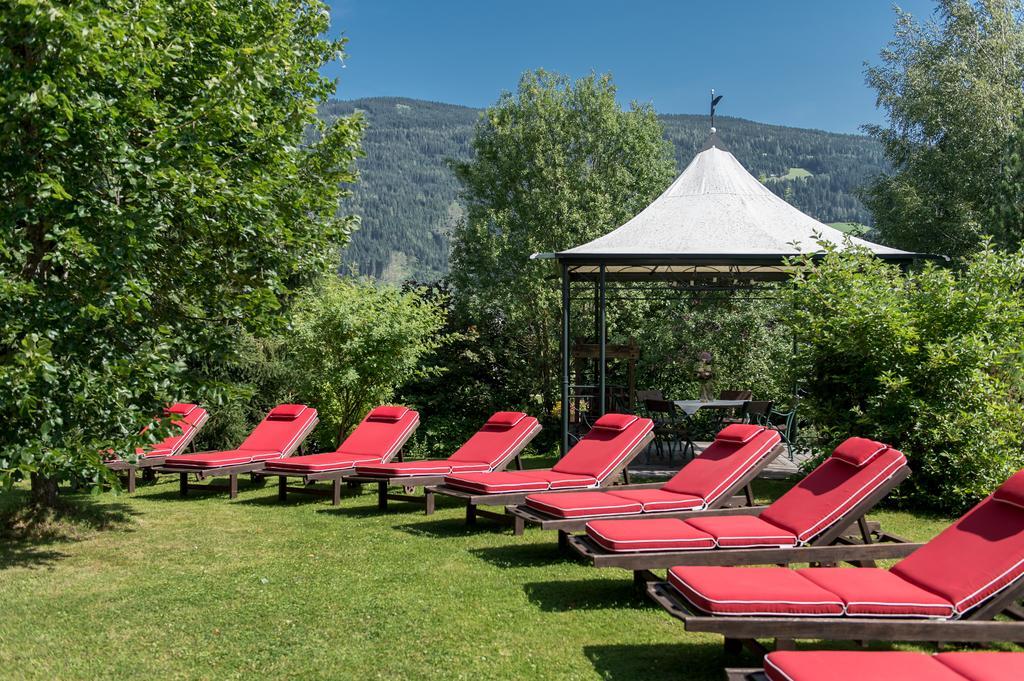 Hotel Zum Jungen Romer Radstadt Bagian luar foto