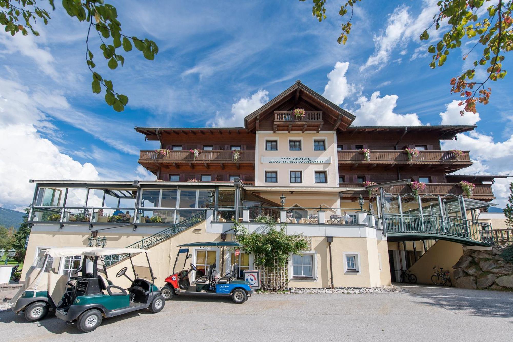 Hotel Zum Jungen Romer Radstadt Bagian luar foto