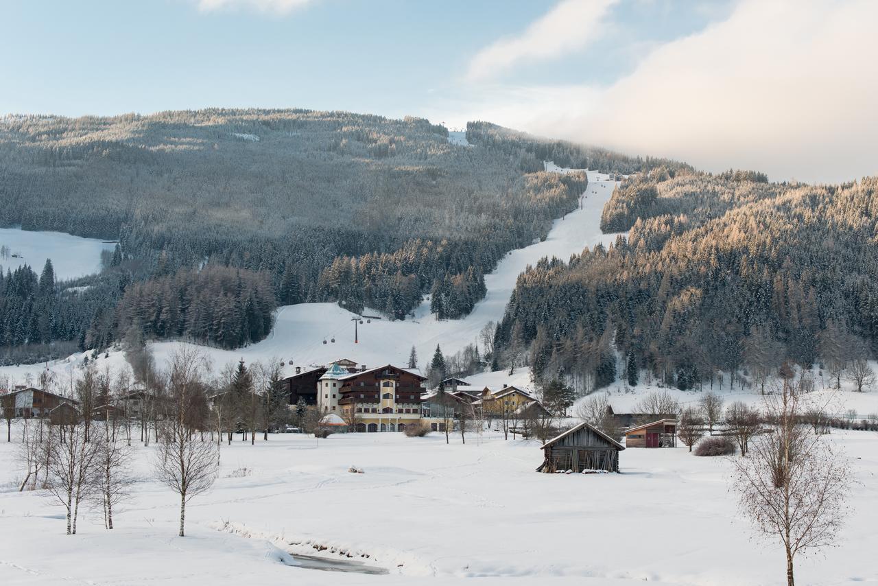 Hotel Zum Jungen Roemer Radstadt Bagian luar foto