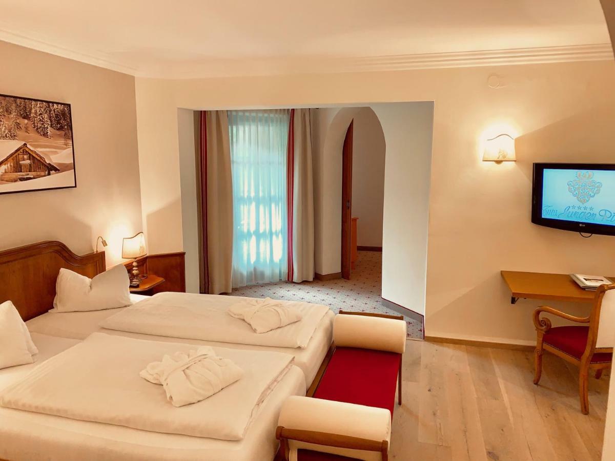 Hotel Zum Jungen Roemer Radstadt Bagian luar foto