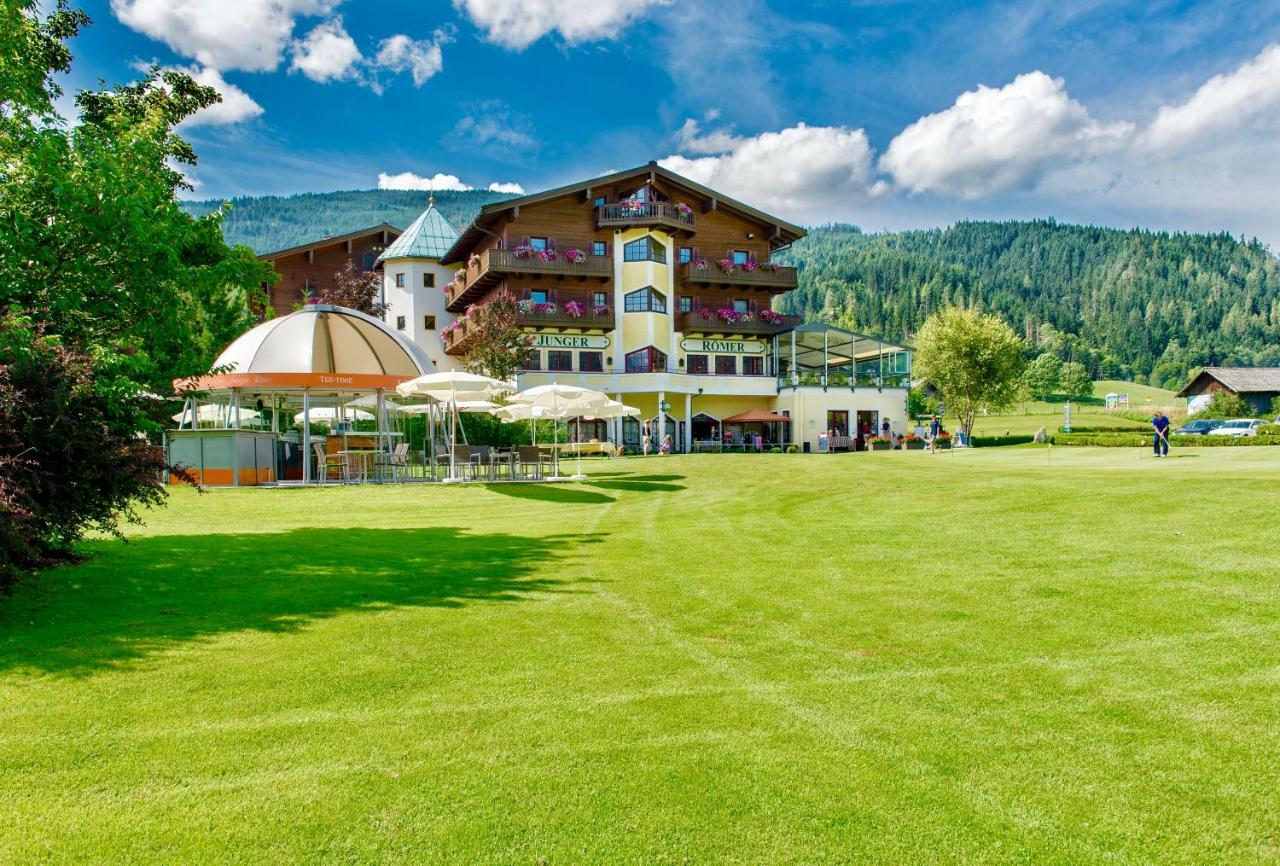 Hotel Zum Jungen Romer Radstadt Bagian luar foto